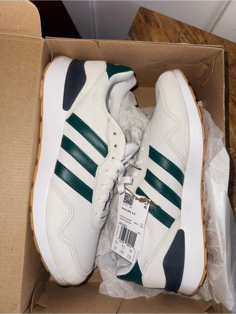 Adidas Run 60s 4.0 White Green Sneakers Men’s Size 10 NIB
